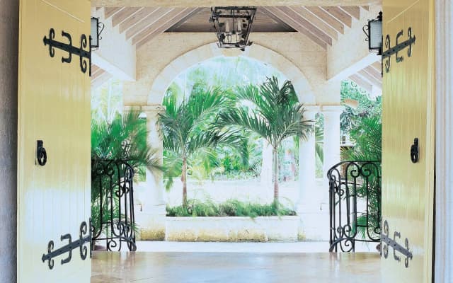 Coral Reef Club