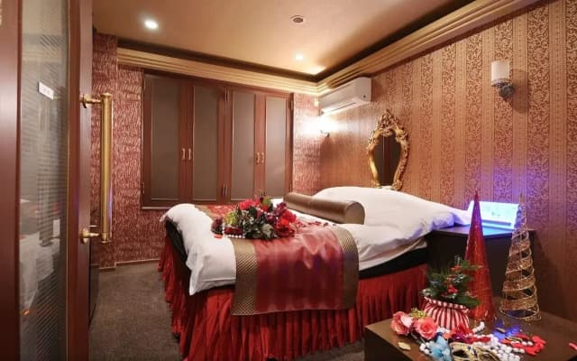 ishidu hotel blanc chapel christmas - Adults Only
