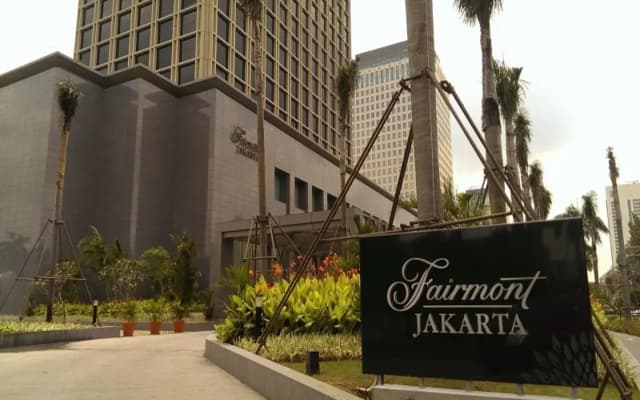 Отель Fairmont Jakarta