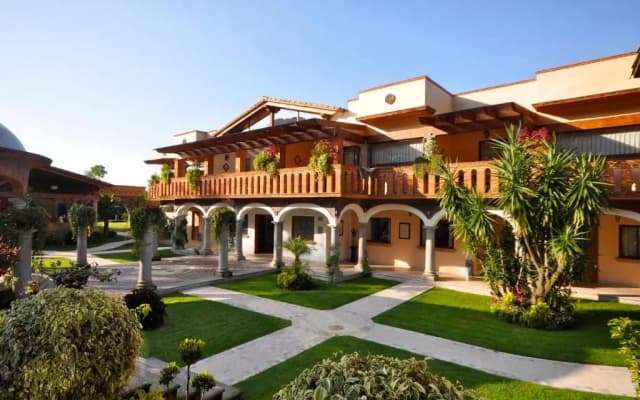 La Buena Vibra Wellness Resort & SPA