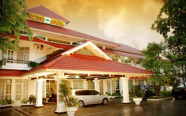 Crown Hotel Tasikmalaya