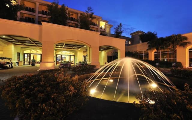 Bangi Resort Hotel