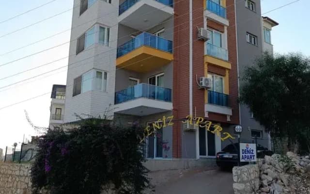 Deniz Apart