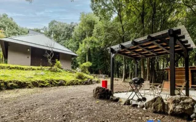 COCO VILLA Izu Akazawa — Old private house with sauna, campfire & BBQ, forest bathing retreat
