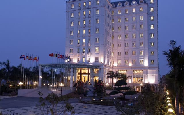 Ninh Binh Legend Hotel