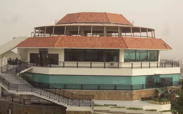Dreamworld Resort, Hotel & Golf Course