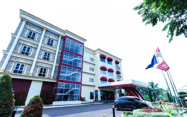 Gino Feruci Cianjur