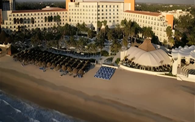 Hard Rock Hotel Vallarta