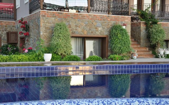 Badem Tatil Evi