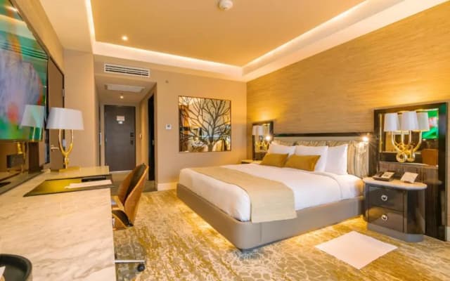 K Tower Boutique Hotel By Lucerna