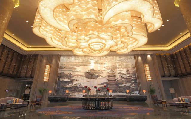 Fuyang Wanda Realm Hotel