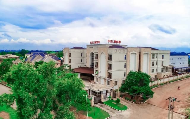 Fullmoon Hotels Owerri