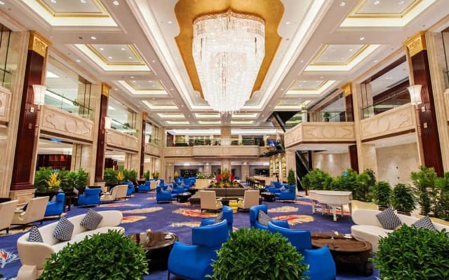 World Trade Winning Hotel