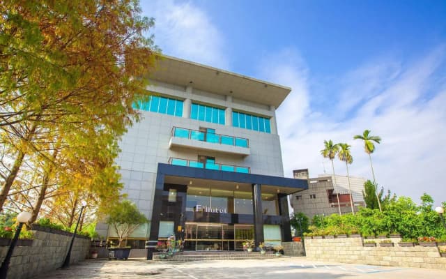 F Hotel - Alishan