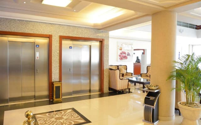 Nobila Airport Hotel
