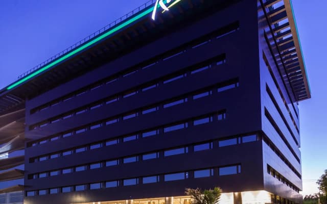 Radisson Hotel Santa Cruz