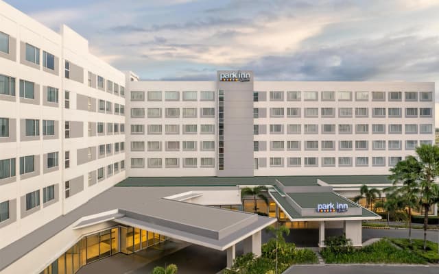 Park Inn By Radisson Clark