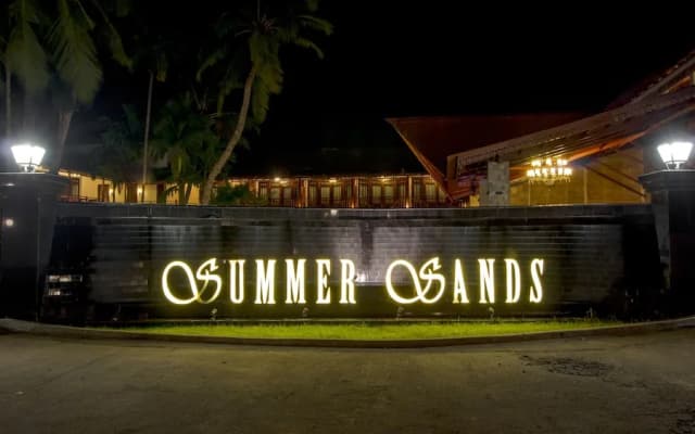 Summer Sands Beach Resort