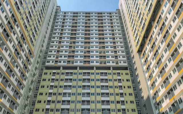 Cozy And Restful Studio Lrt City Sentul - Royal Sentul Park Apartment