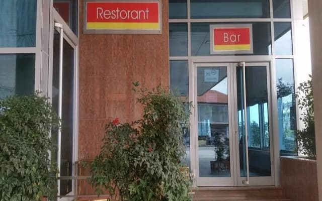 Hotel Kompleksi Arifi