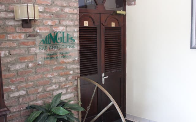 The Courtleigh Hotel and Suites