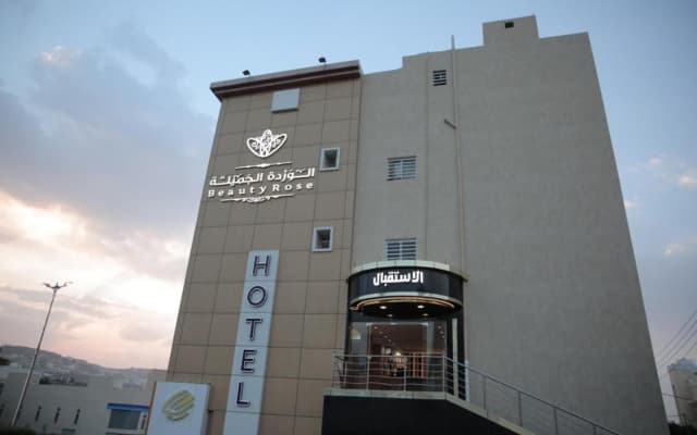 Beauty Rose Hotel