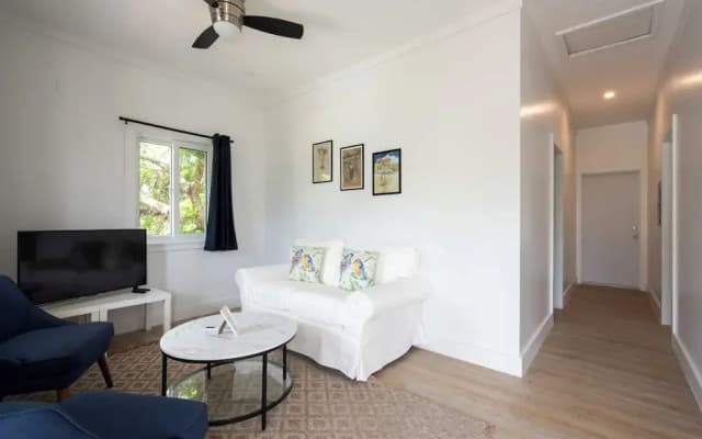 Laughing Bird Suites