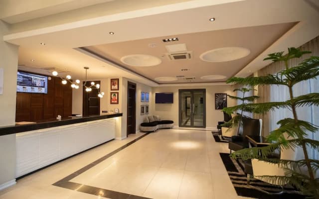 Bon Hotel Tripod Owerri