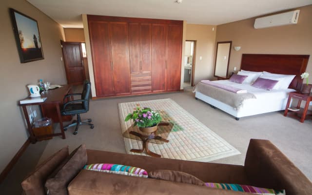 Over The Moon Guesthouse
