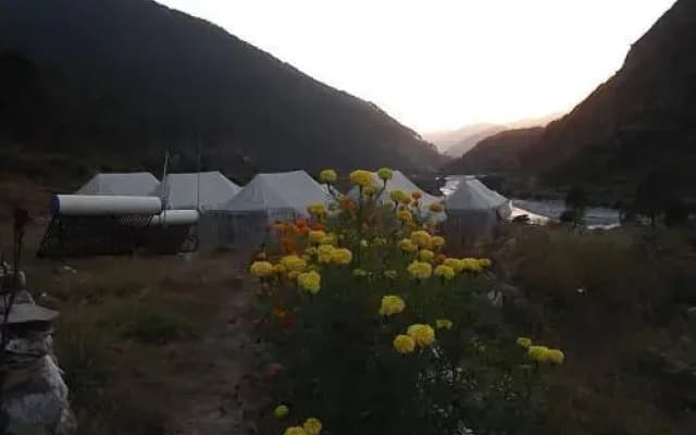 Camp Nirvana Yamunotri