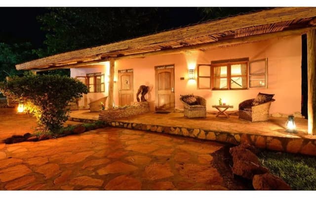 2 Friends Guest House