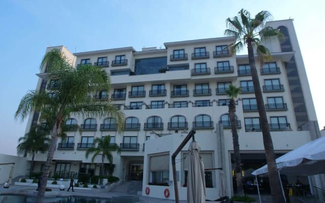 HS HOTSSON Hotel Leon