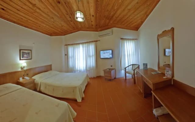 Yucelen Otel