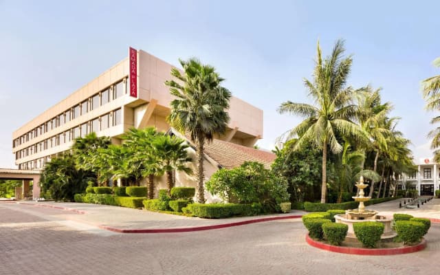 Ramada Plaza by Wyndham Karachi Airport Hotel