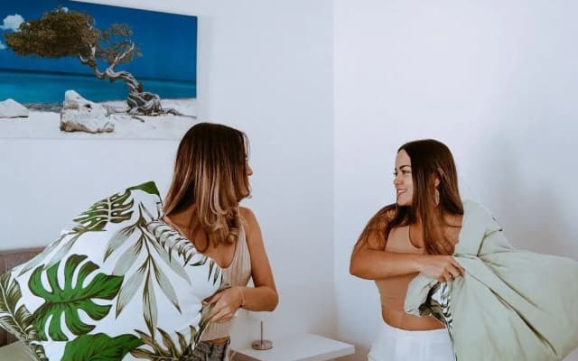 The Palm Leaf Apartments