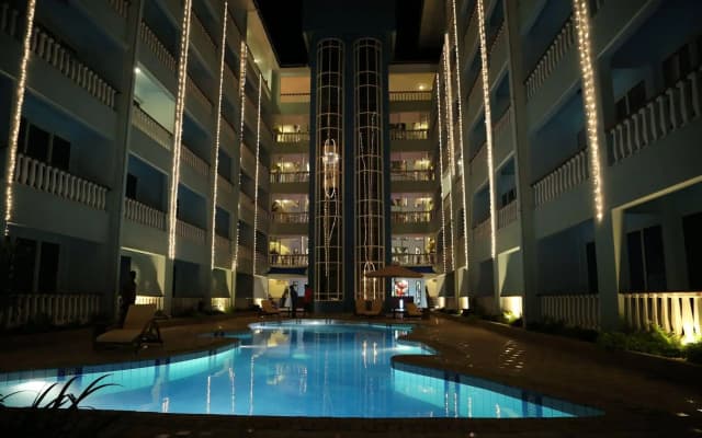 Cowrie Shell Beach Apartments