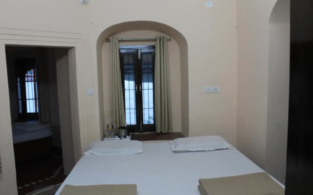 Patnimal Guesthouse