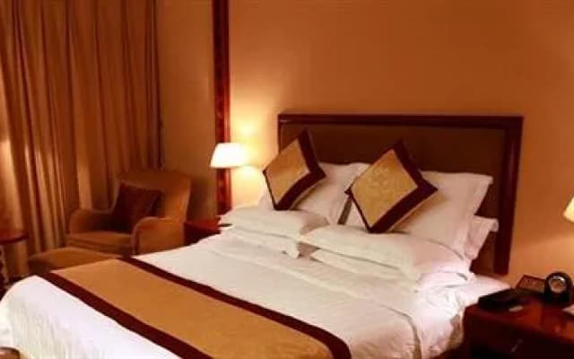 Shutian Moon Star Hotel