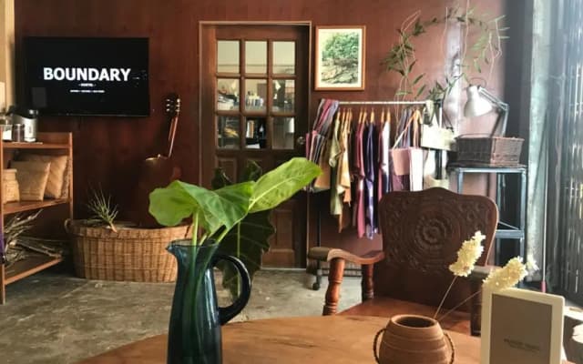 Boundary Hostel Cafe