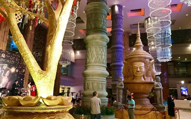 NagaWorld Hotel & Entertainment Complex