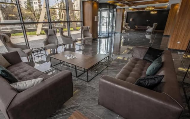Shimall Hotel