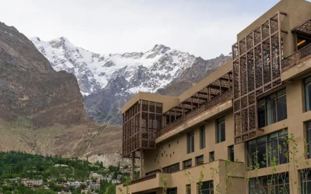 Hunza Serena Hotel