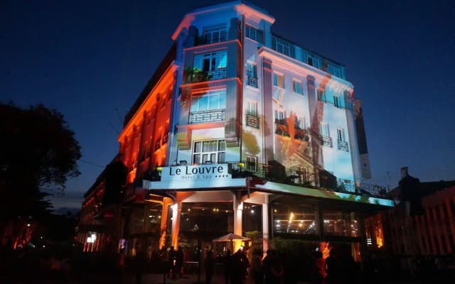 Le Louvre Hôtel & Spa