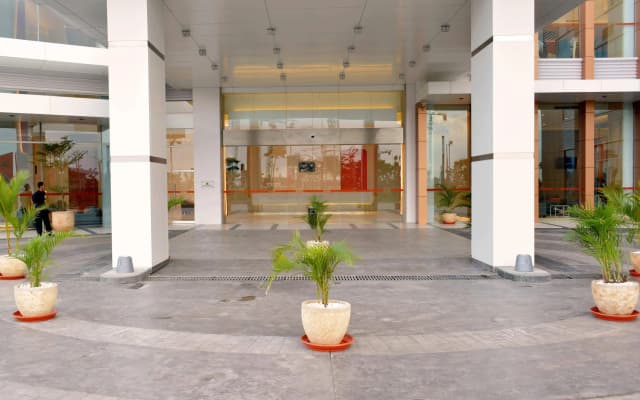 HARRIS Hotel & Conventions Bekasi
