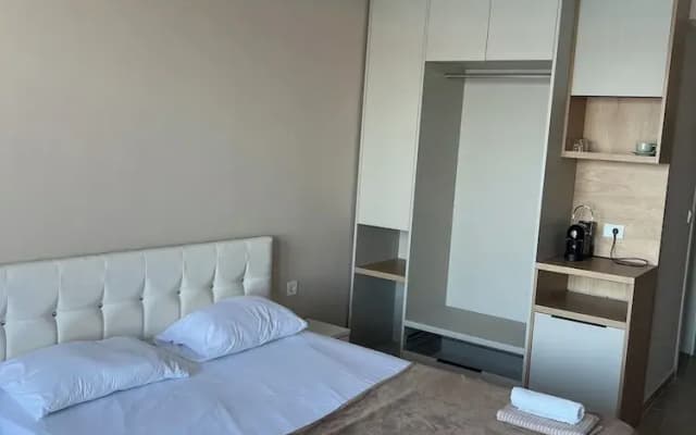 Seastar Apartments