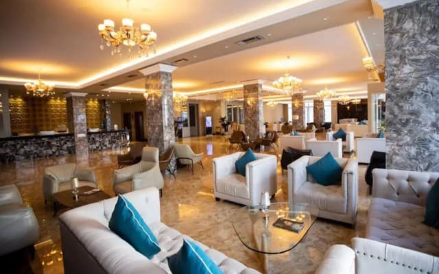 Grand Blue FAFA Resort & Spa