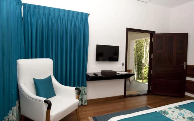 Niraamaya Retreats Cardamom Club