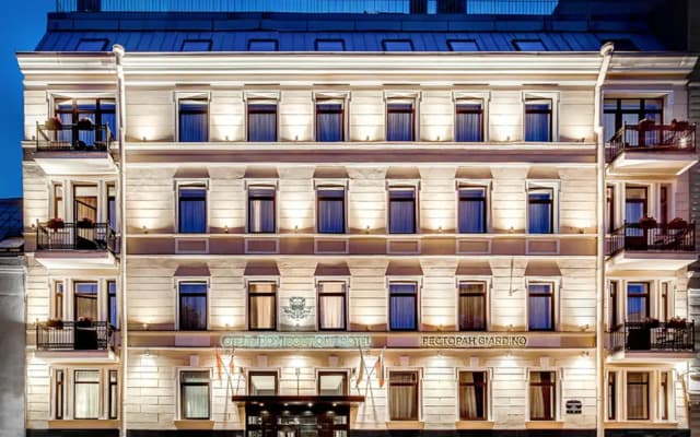 Отель DOM Boutique Hotel