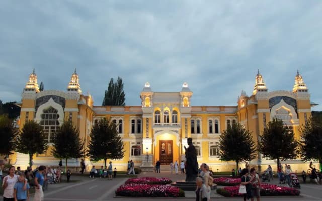 Санаторий Главные Нарзанные Ванны